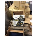 1 LOT STINGER 2.5 WET DRY VAC