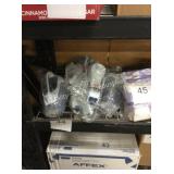 1 LOT 4 B & D MINI VACUUMS