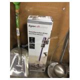 1 CTN DYSON V11 ANIMAL VAC