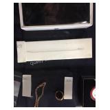 1 LOT APPLE PENCIL (DISPLAY)