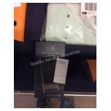 1 LOT INSTANT TRANSLATOR (DISPLAY)