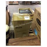 1 LOT SHARK NAVIGATOR VAC