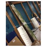 1 LOT 8 X 10 AREA RUG