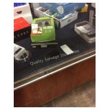 1 LOT APPLE WATCH SERIES 3 42MM 16GB GPS/CEL