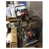 1 LOT B & S 200PSI PRESSURE WASHER