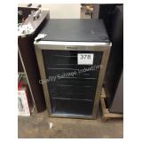 1 LOT WP BEVERAGE CENTER