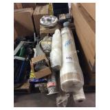 1 LOT STORE MERCHANDISE