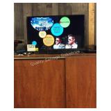 1 LOT POLAROID 32" HD LED TV (LOBBY)