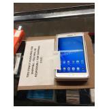 1 LOT SAMSUNG GALAXY TAB A 8GB WHITE (DISPLAY)