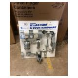 1 LOT SLIDING DOOR HARDWARE DISPLAY
