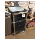 1 LOT WP BEVERAGE CENTER