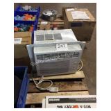 1 LOT HAIER 5000BTU AC