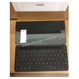 1 LOT IPAD KEYBOARD COVER (DISPLAY)