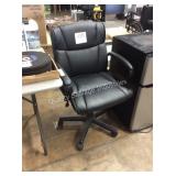 1 LOT OFFICE CHAIR