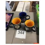 1 LOT 3 COFFEE MUGS