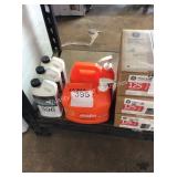 1 LOT (2) 1-GAL GOJO HAND CLEANER