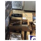 1 LOT STORE MERCHANDISE