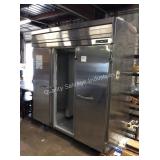 1 LOT BEVERAGE AIR 3 DOOR FREEZER