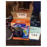 1 CTN (4) HEX BUG AQUA BOTS