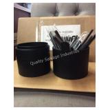 1 LOT MORPH BY JAMES CHANEO MAKE UP BRUSHES