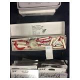 1 LOT ROGER WILLIAMS NATIVE CRAFT NECKLACE