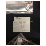 1 LOT I7S TWS EAR BUDS (DISPLAY)