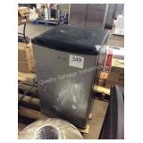1 LOT WP COMPACT REFRIGERATOR