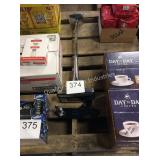 1 LOT HADLEY HORN BRACKET