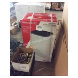 1 LOT FRIGIDAIRE PORTABLE AC