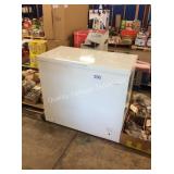 1 LOT FRIGIDAIRE CHEST FREEZER