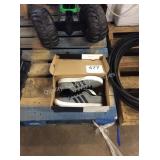 1 LOT MENS 7.5 ADIDAS SHOES