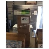 2 CTN 8 IVORY BODY WASH