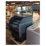 1 LOT REFRIGERATED DISPLAY COOLER