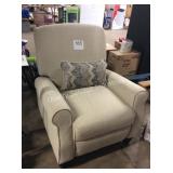 1 LOT SHELBY PUSH BACK RECLINER