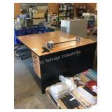 1 LOT (2) OFFICE DESK