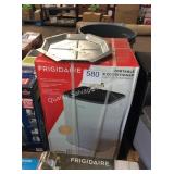 1 LOT FRIGIDAIRE PORTABLE AC