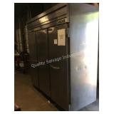 1 LOT BEVERAGE AIR 3 DOOR FREEZER