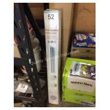 1 CTN RETRACTABLE SAFETY GATE