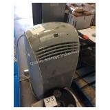 1 LOT PORTABLE AC