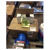 1 CTN WOOD CACTUS BOOK ENDS