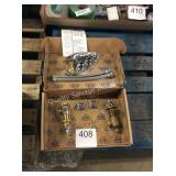 1 LOT LAVATORY FAUCET