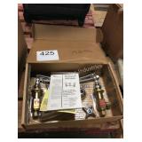 1 CTN LAVATORY FAUCET