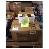 1 CTN WOOD CACTUS BOOKENDS