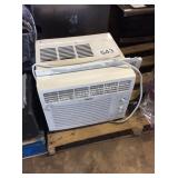 1 LOT HAIER WINDOW AC