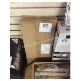 2 CTN CHRISTMAS YARD STAKES