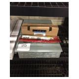 1 LOT EATON INDOOR MAIN BREAKER