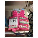 1 LOT KIDS LIFE VEST