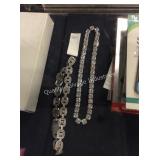 1 LOT COSTUME JEWELRY (DISPLAY)