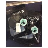 1 LOT 3 FASHION FACE MASKS (DISPLAY)