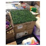 2 CTN ARTIFICIAL HEDGE PANELS
